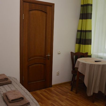 Cozy Apartment In The Center Of Leópolis Exterior foto